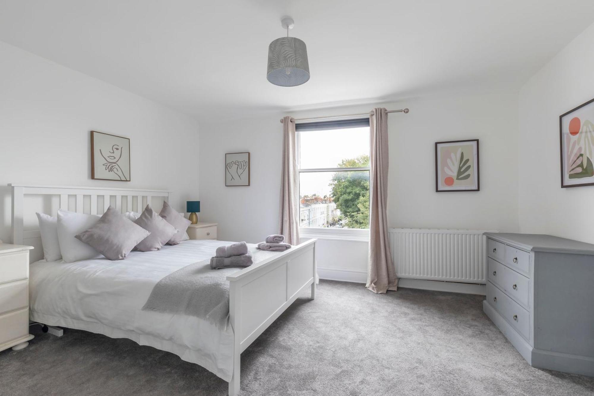 Fabulous, Vibrant, Town House, Central Bath Road Cheltenham Exterior photo